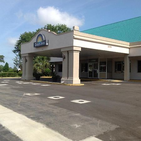 Days Inn Panama City 23Rd Street מראה חיצוני תמונה